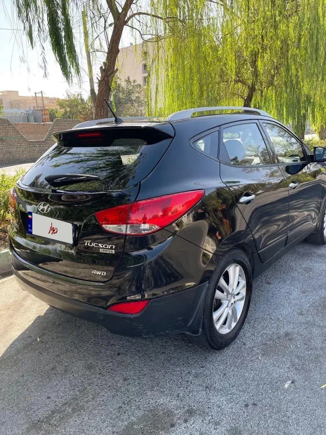 توسان ۲۰۱۳|خودرو سواری و وانت|تهران, آبشار|دیوار