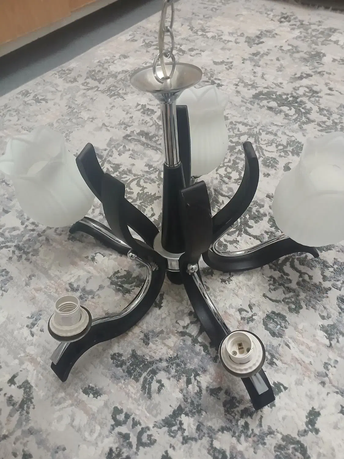 لوستر پنج شاخه|لوستر و چراغ آویز|شاهین‌شهر, طالقانی|دیوار