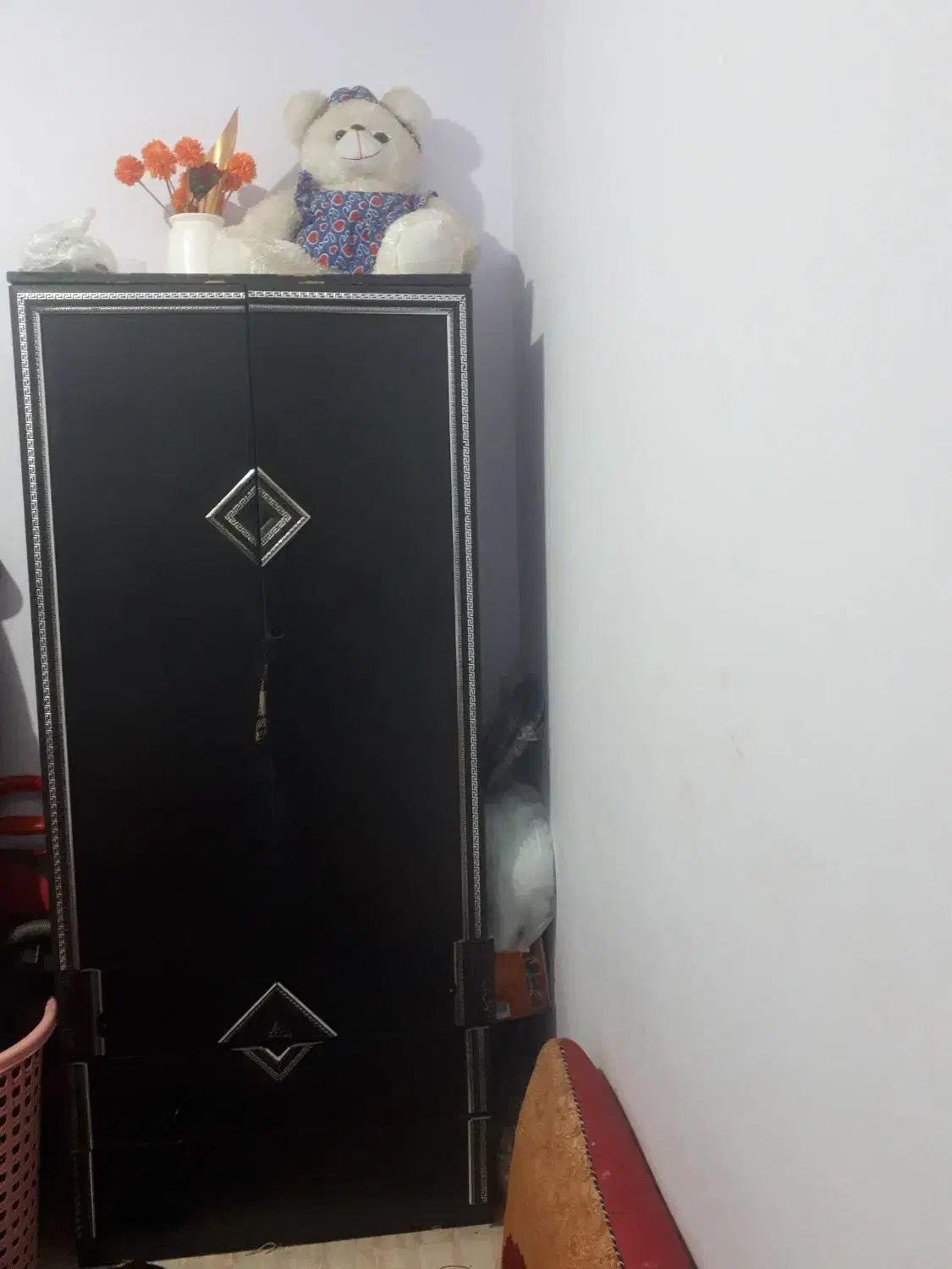 کمد|جاکفشی، کمد، دراور|ایلام, |دیوار