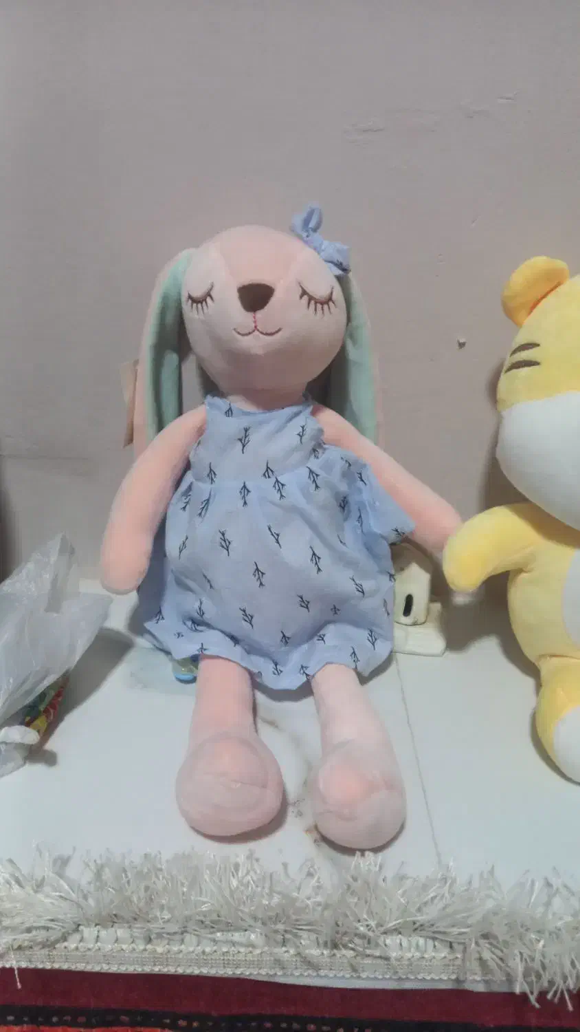 تعدادی عروسک به فروش میرسد|اسباببازی|مبارکه, |دیوار