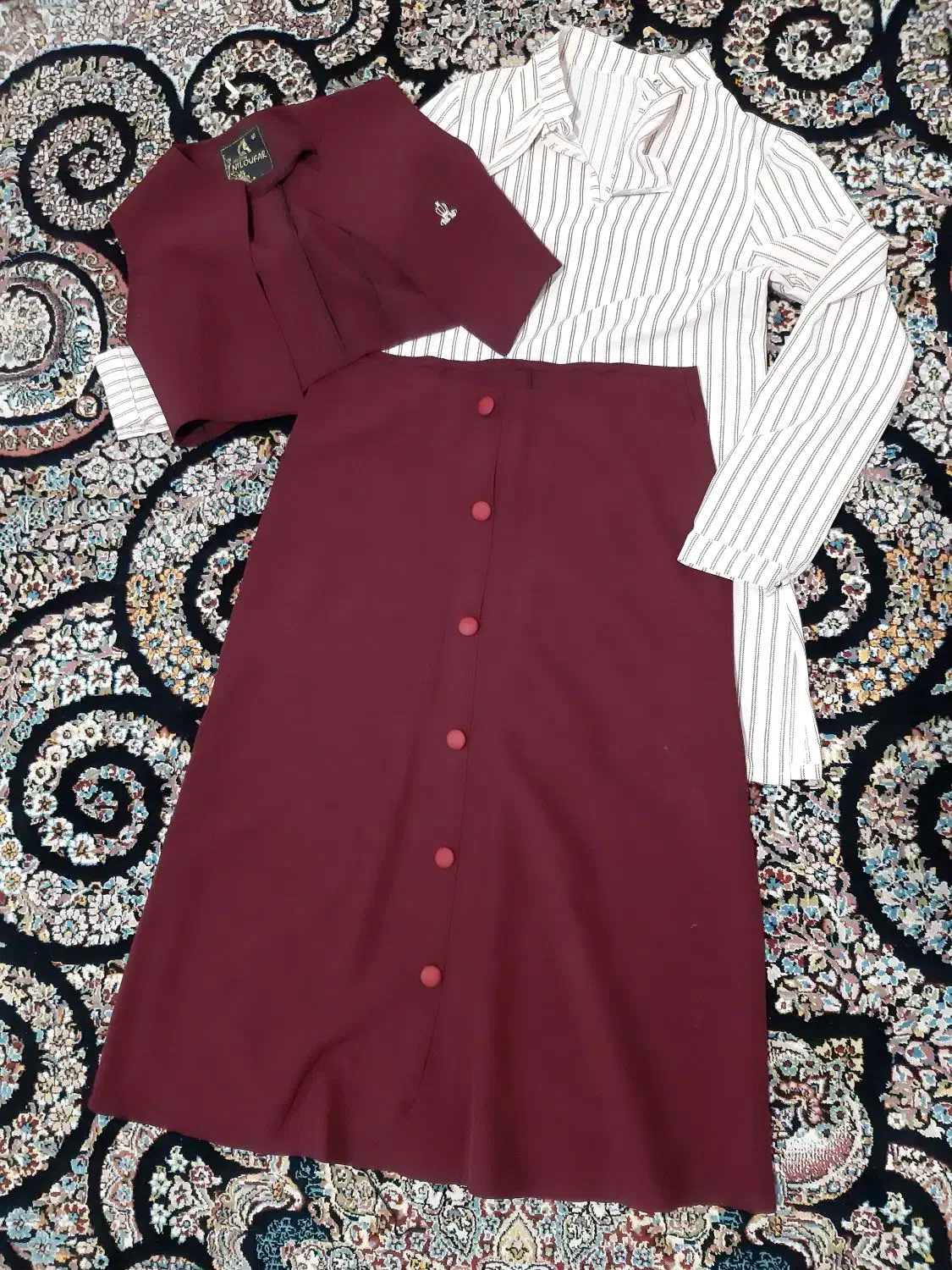 سه تیکه یلدایی|لباس|اراک, |دیوار