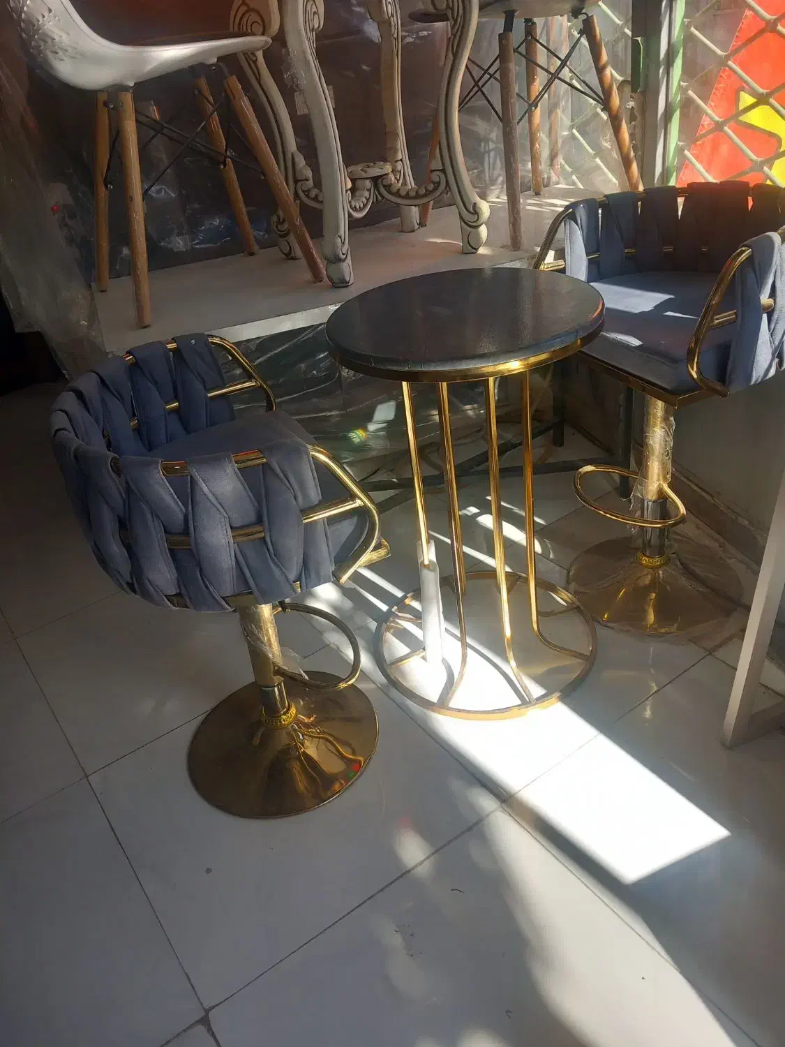 میز  ۲نفره|میز و صندلی غذاخوری|شیروان (خراسان), |دیوار