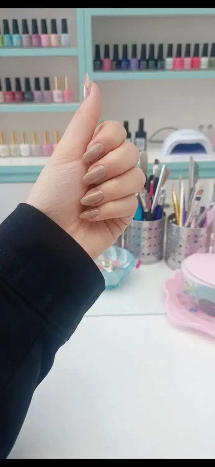 ناخن کاشت لمینت و ژلیش|خدمات آرایشگری و زیبایی|اصفهان, کوجان|دیوار