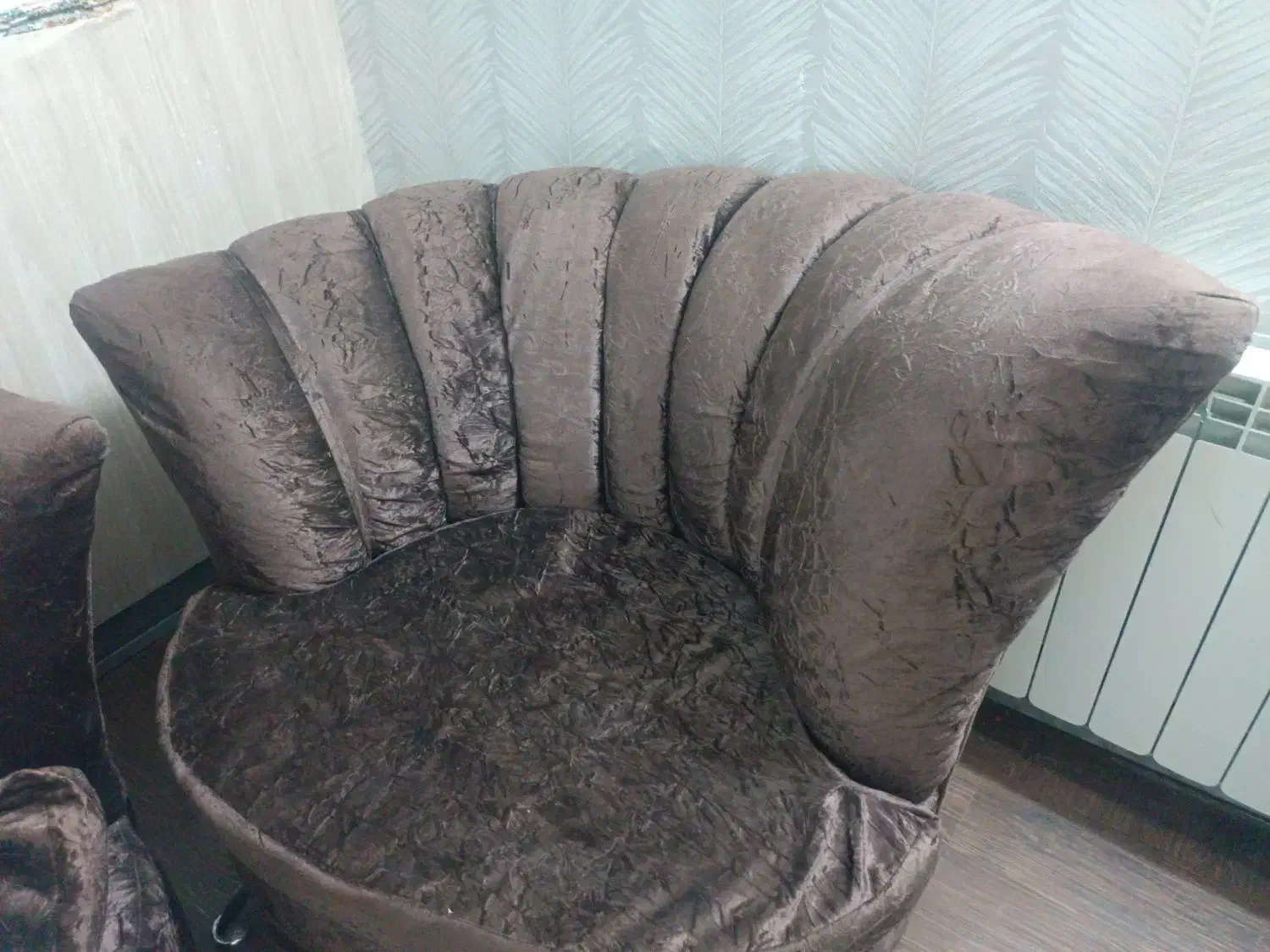 مبلمان|مبلمان خانگی و میز عسلی|گلبهار, شهر جدید گلبهار|دیوار