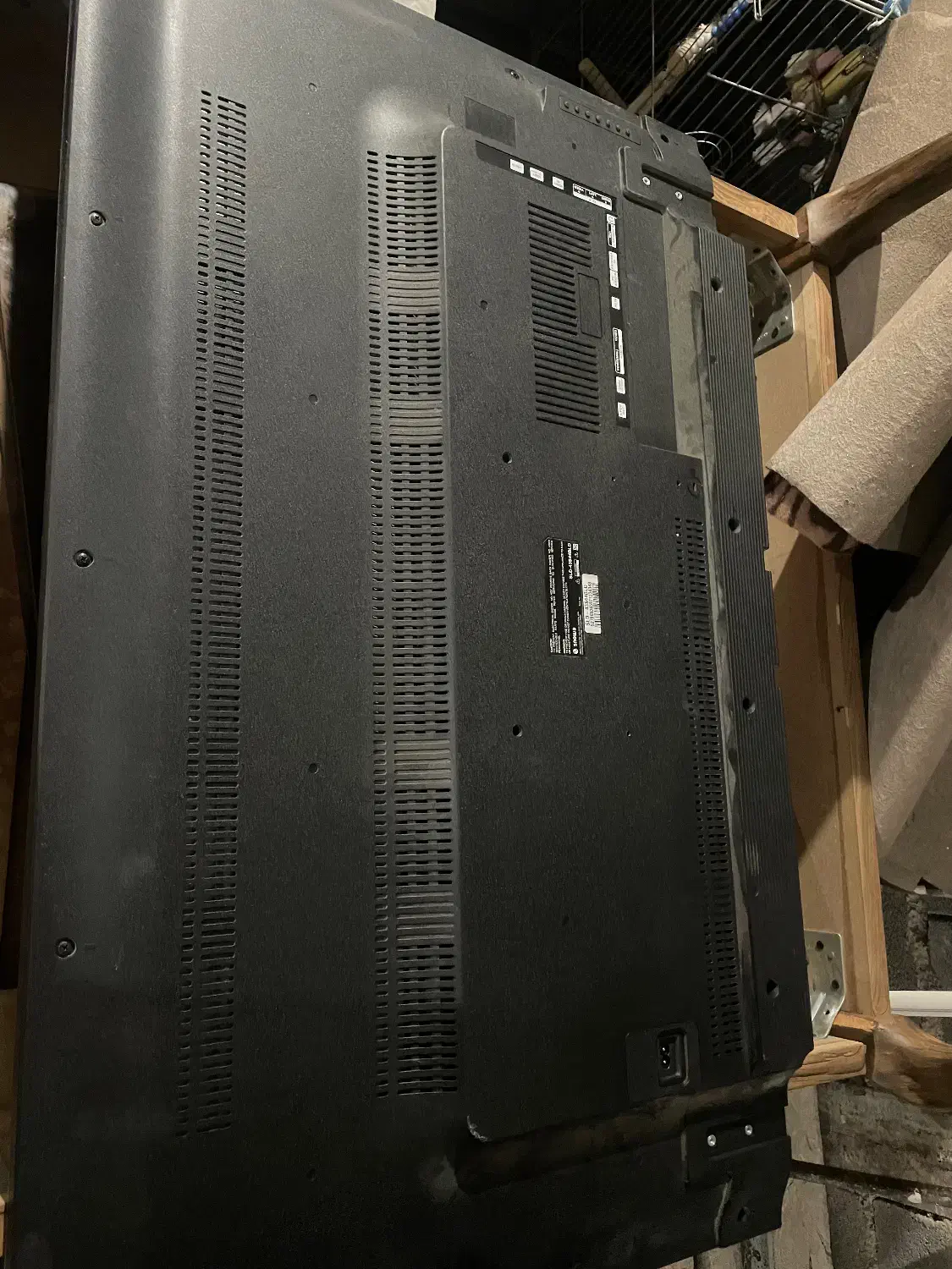 تلوزیون اسنوا|تلویزیون و پروژکتور|بومهن, |دیوار