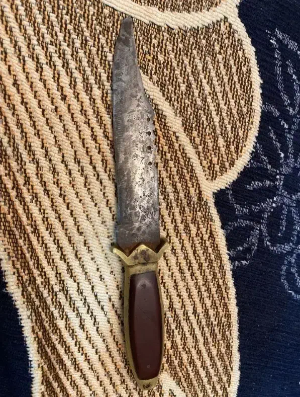 چاقو عتیقه فقط ۱ و ۹۰۰|کلکسیون اشیاء عتیقه|مشهد, امیریه|دیوار