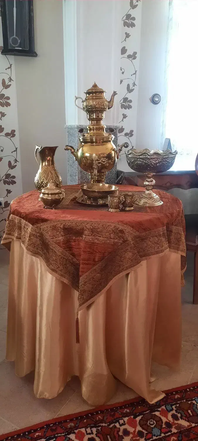 میز خاطره|میز تلفن|همدان, |دیوار