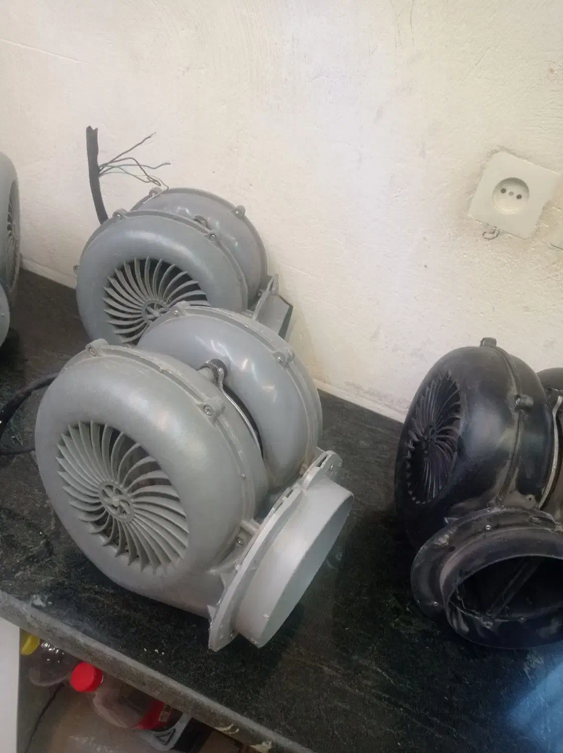 هواگش|پنکه و تصفیهکنندهٔ هوا|تبریز, |دیوار