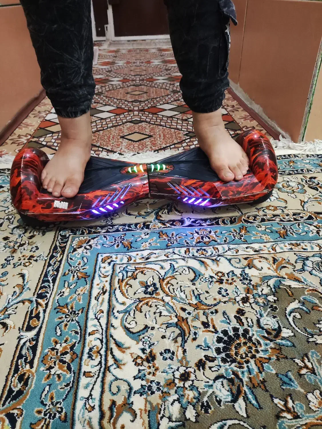 اسکوتر شارژی 8 اینج|دوچرخه، اسکیت، اسکوتر|آبادان, |دیوار