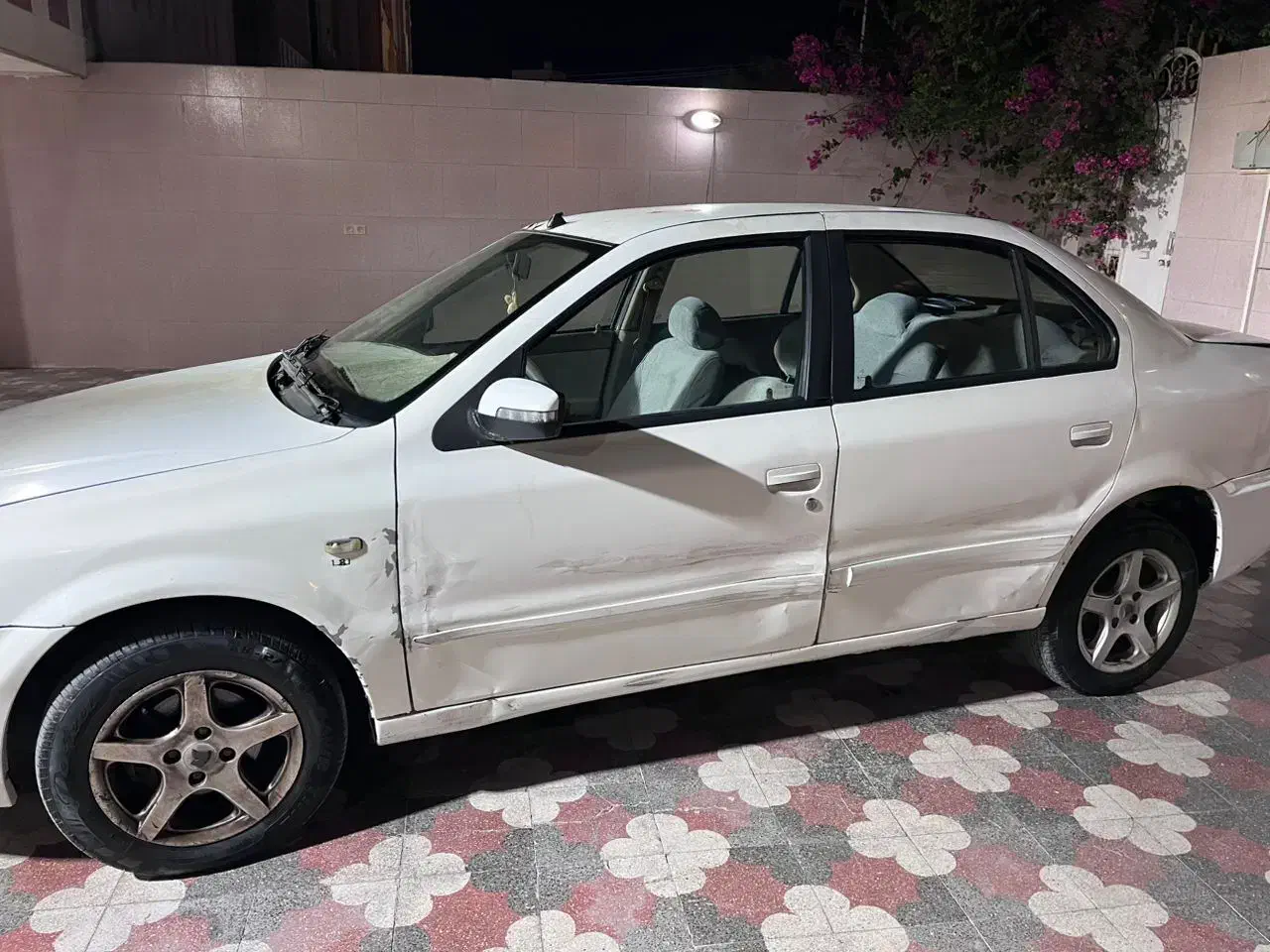 خودرو سمند سفید مدل ۸۹|خودرو سواری و وانت|بندرعباس, |دیوار