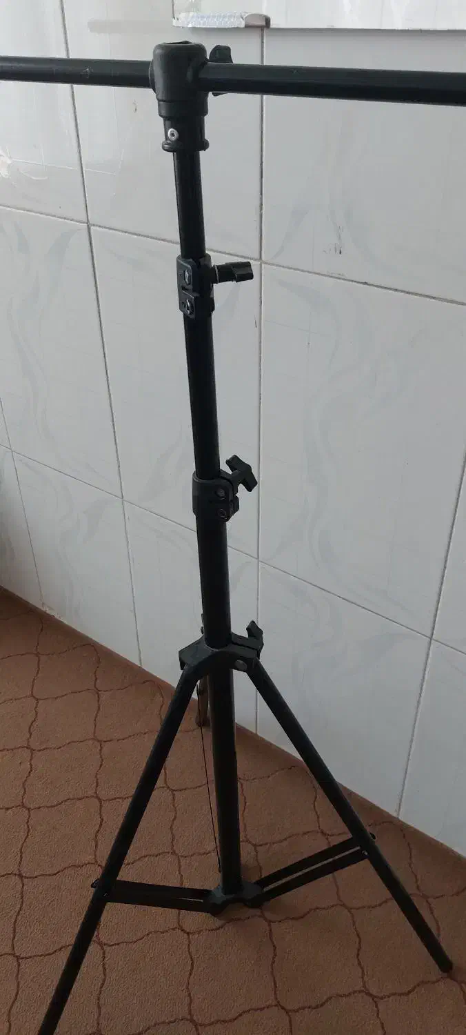 سه پایه گوشی،پایه T و پایه رینگ لایت|دوربین عکاسی و فیلم‌برداری|سبزوار, امیر کبیر|دیوار