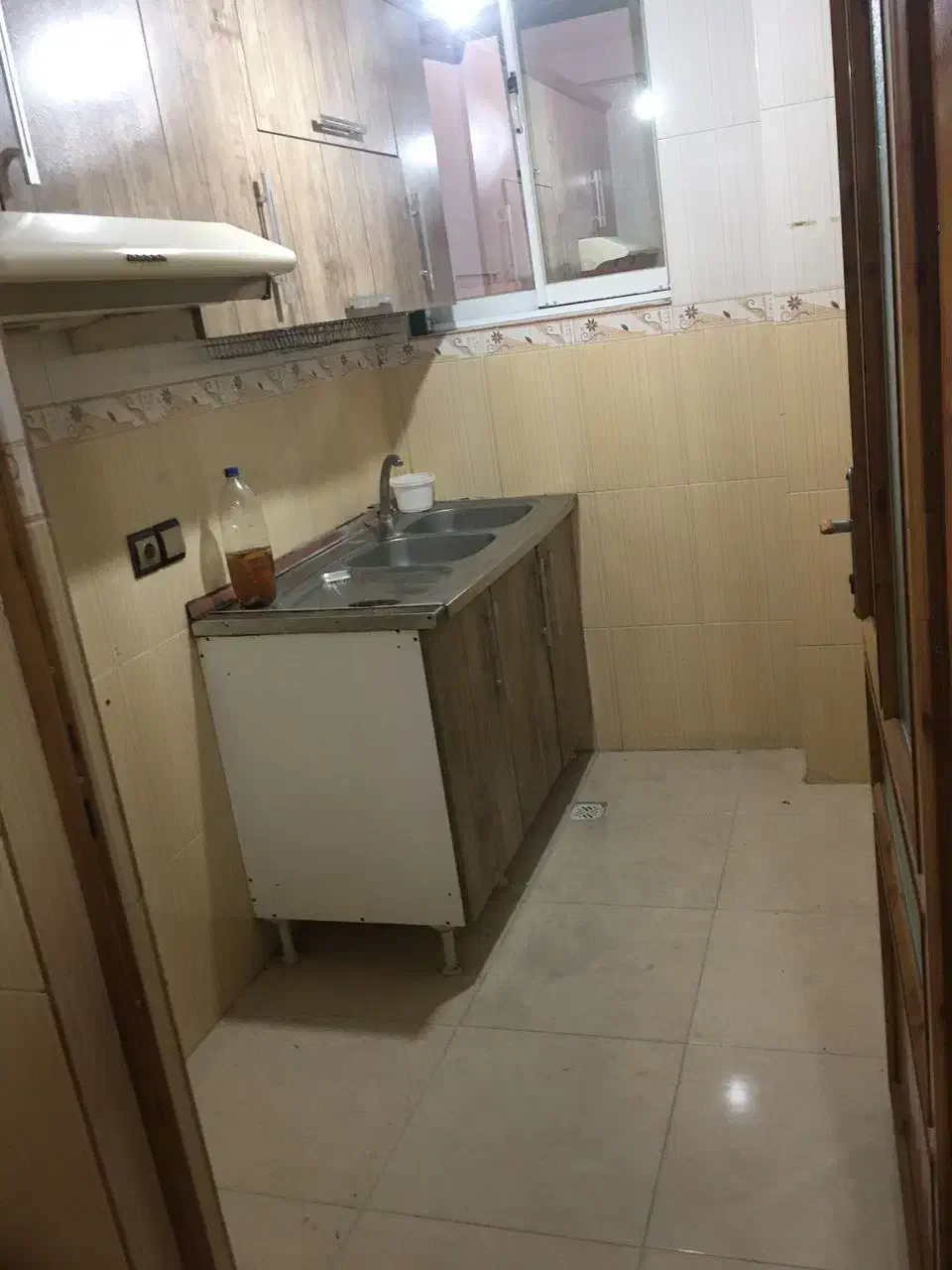 اجاره دو واحدی طبقه دوم در دخانیات|اجارهٔ آپارتمان|قائم‌شهر, |دیوار