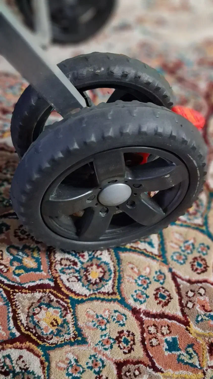 کالسکه دوقلو دلیجان نو قیمت مناسب|کالسکه و لوازم جانبی|قم, سرحوض|دیوار