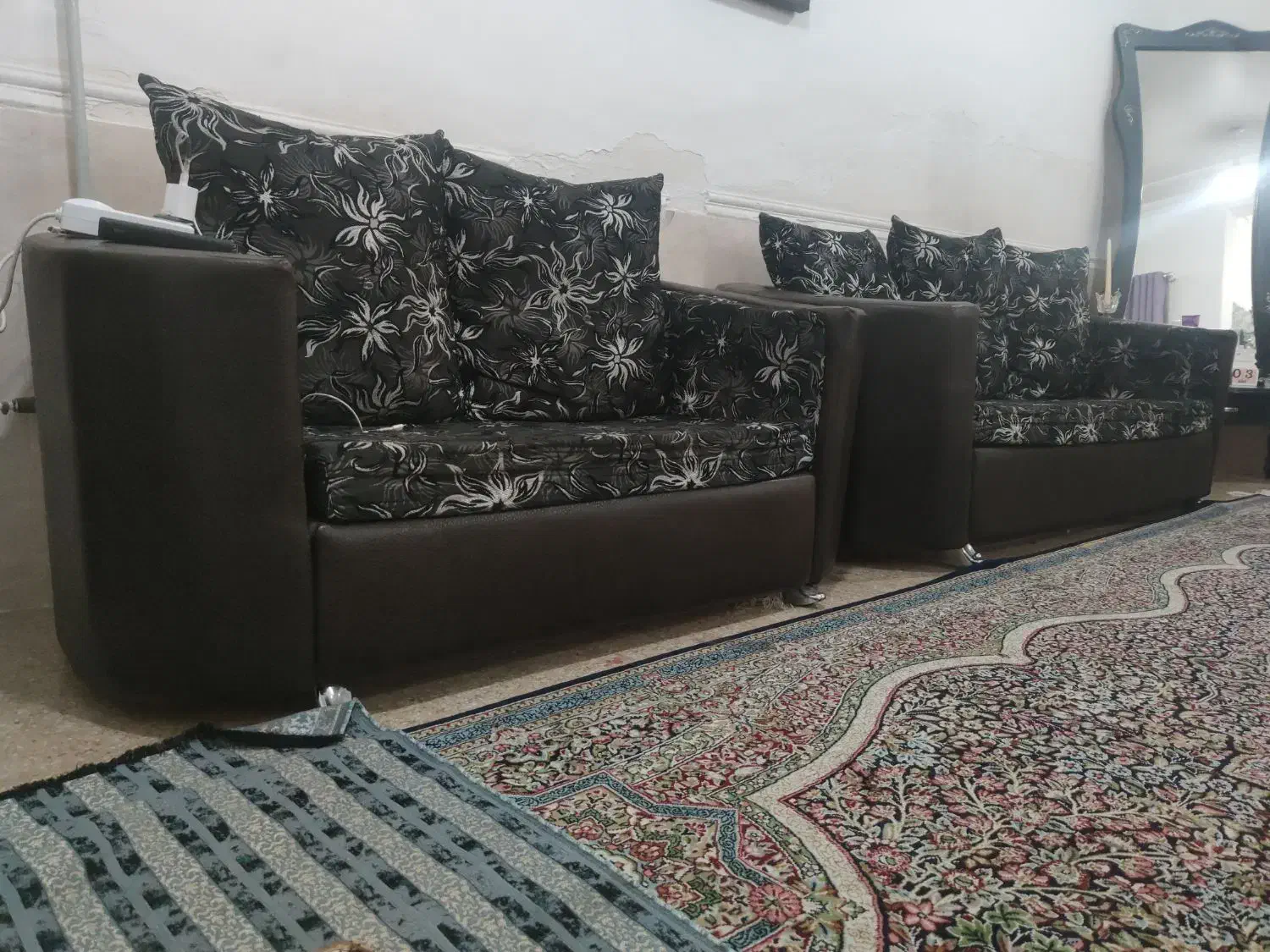 مبل 7نفره .بدنه چرم|مبلمان خانگی و میز عسلی|خان ببین, |دیوار