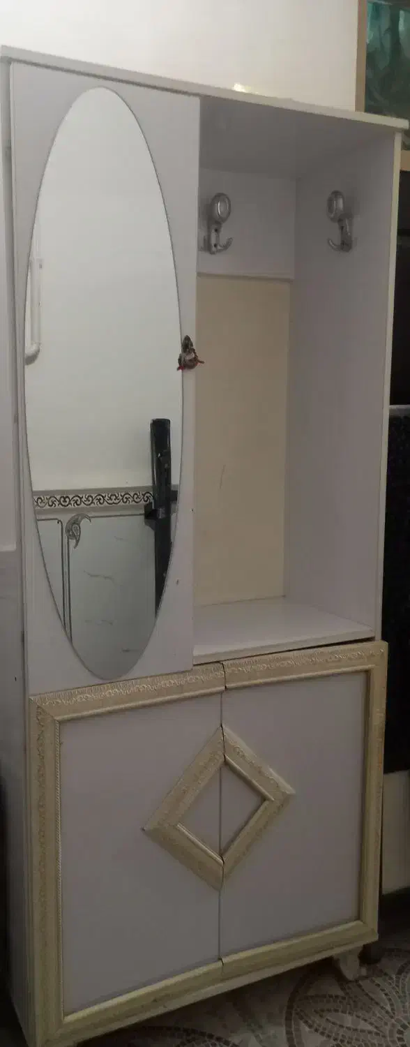 جاکفشی|جاکفشی، کمد، دراور|تبریز, |دیوار