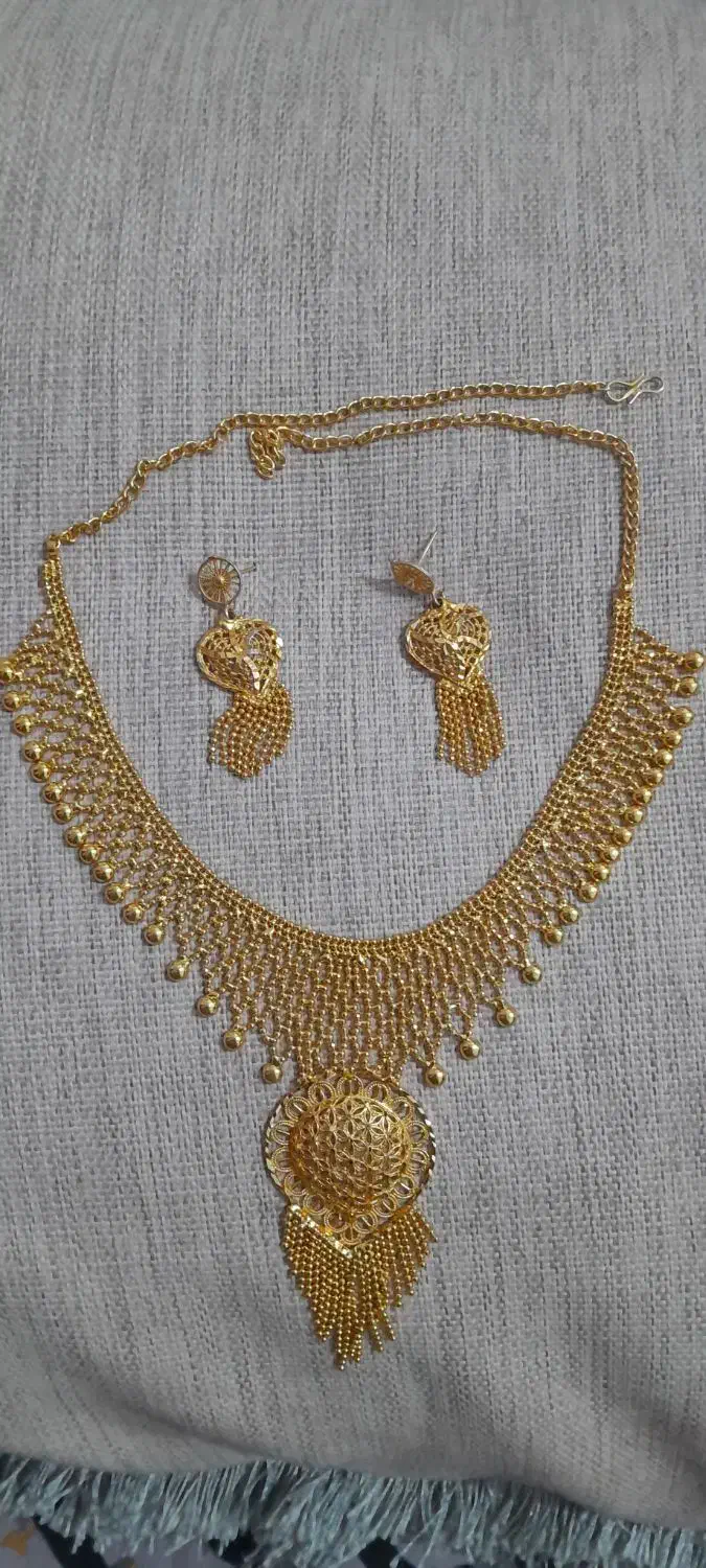 گردنبند و گوشواره|بدلیجات|بندرعباس, |دیوار