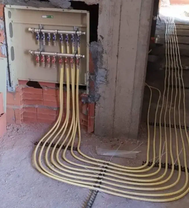 لوله کشی آب نیوپایپ (لوله های پنج لایه)|خدمات پیشه و مهارت|سوسنگرد, |دیوار