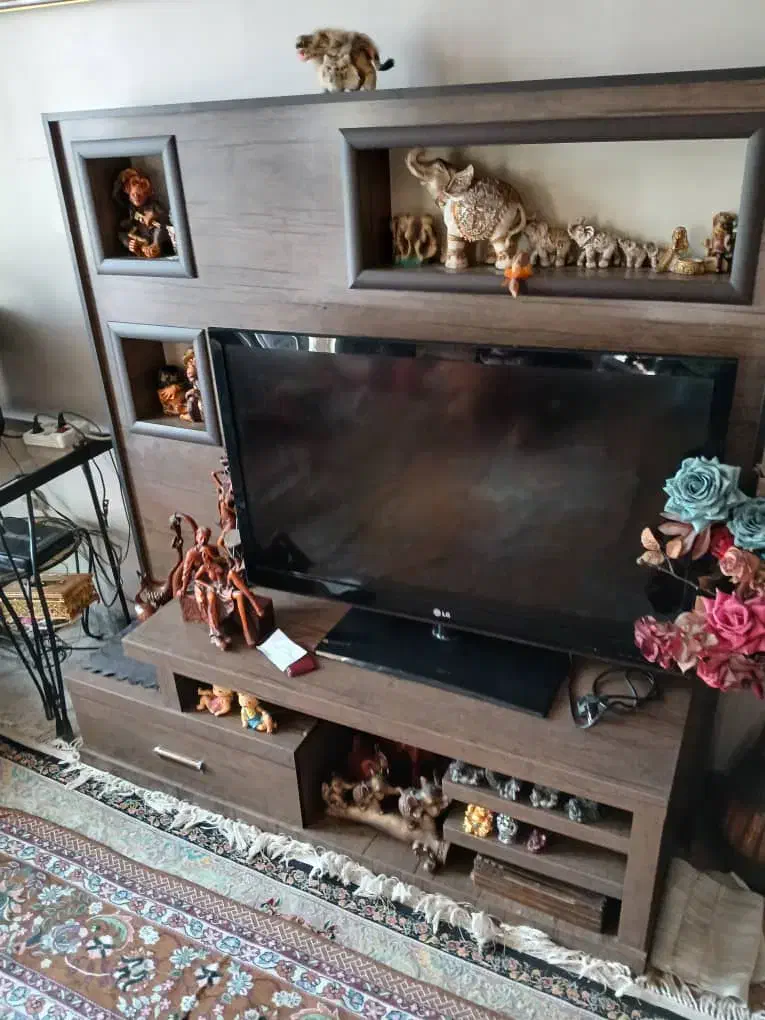 میز تلفن  تلوزیون  پشتی فرش ۴متری و۶متری|فرش|شیراز, انجیر|دیوار