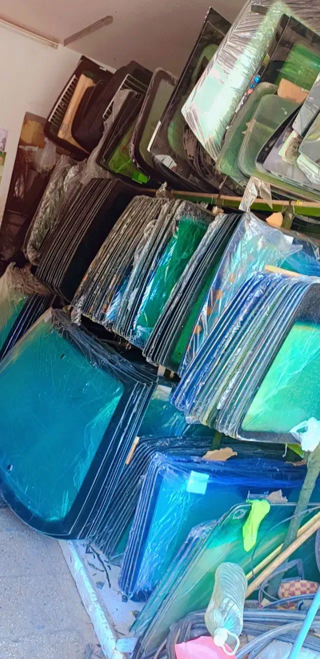 شیشه اتومبیل|خدمات پیشه و مهارت|بیرجند, |دیوار