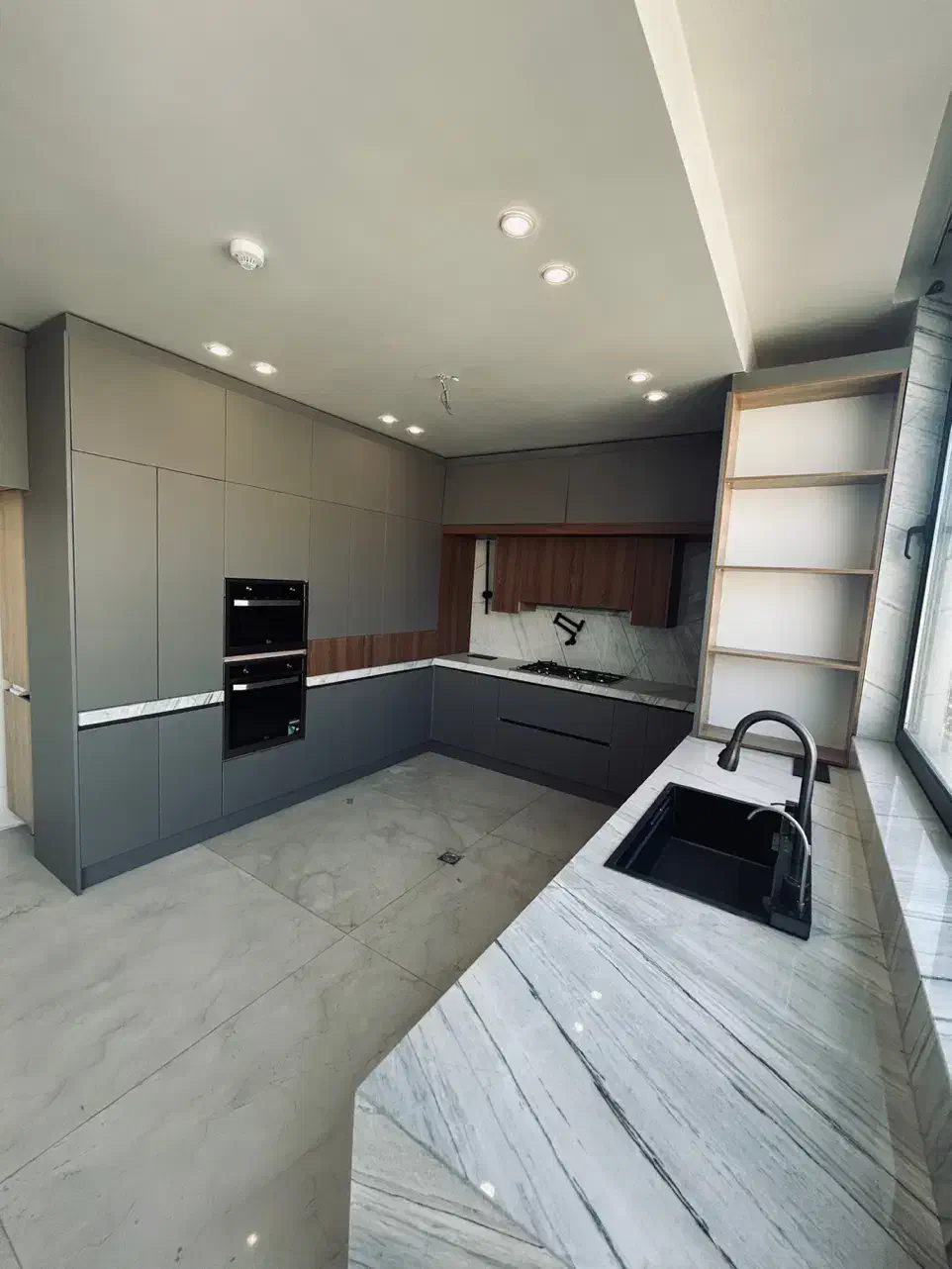 180متر3خواب‌برندمنطقه2پارکینگ‌فول‌مشاعات