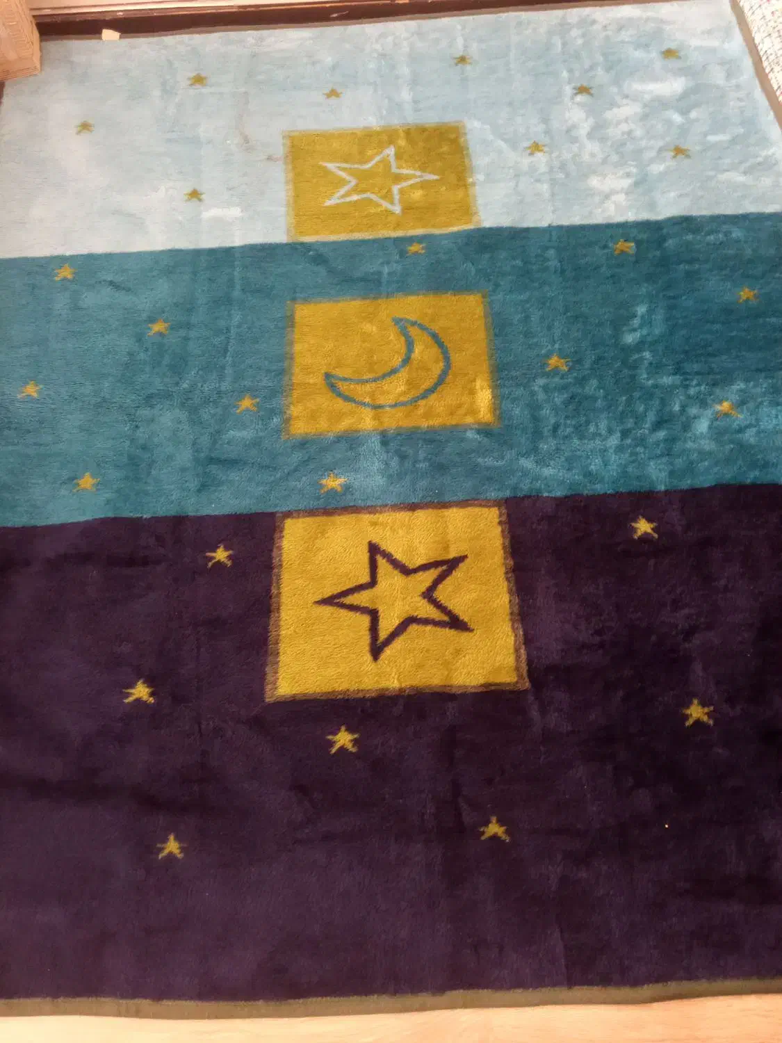 پتوی دو نفره  در حد نو 220در180|رختخواب، بالش، پتو|تهران, دبستان|دیوار