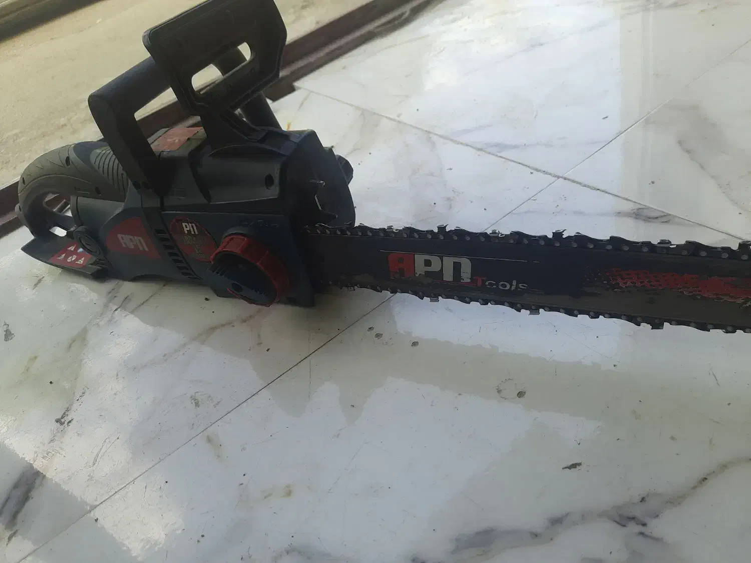 اره چوب بر  برقی|ماشین‌آلات صنعتی|روانسر, |دیوار