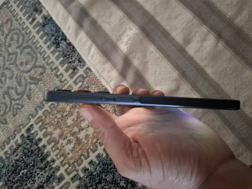 a16 256|موبایل|قم, حکمت شمالی|دیوار