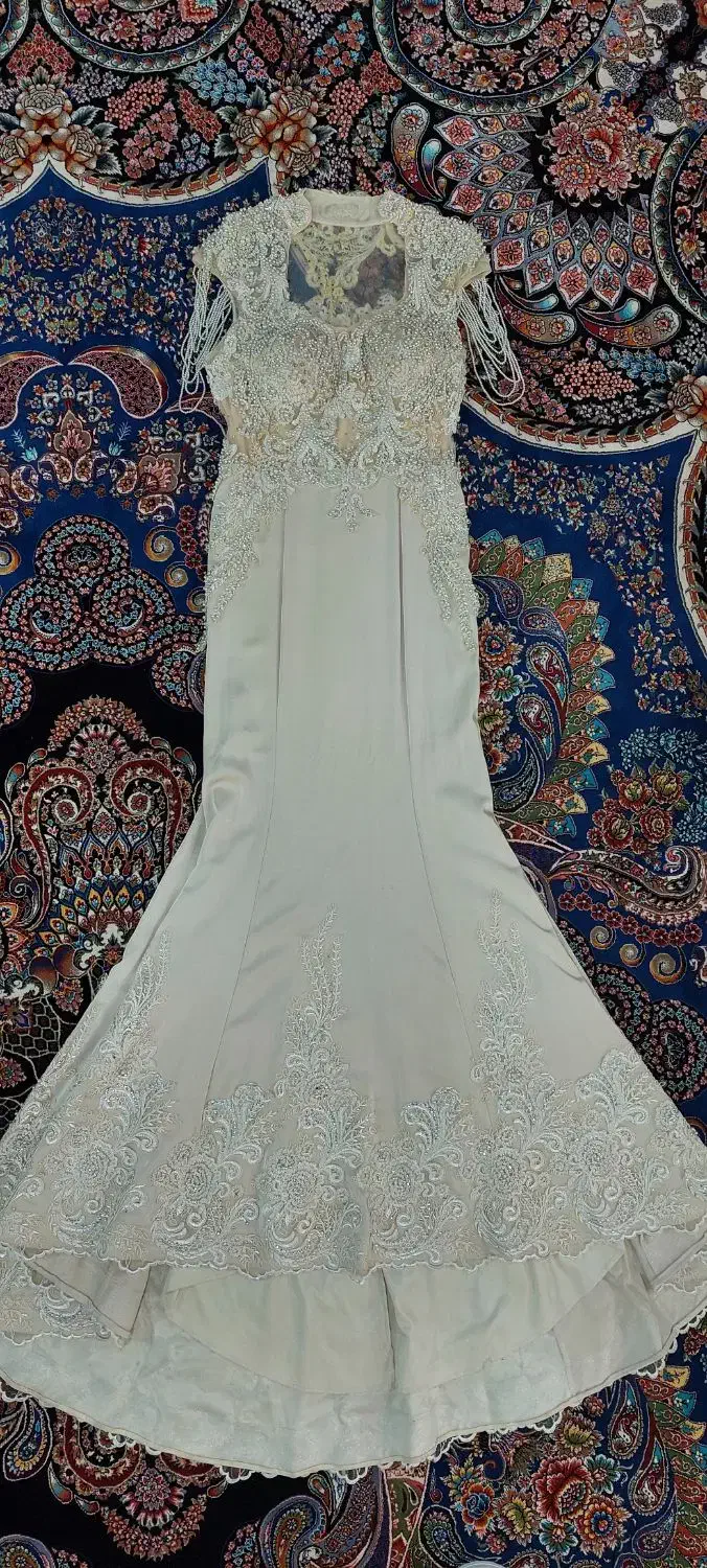 لباس مجلسی|لباس|فیروزکوه, |دیوار