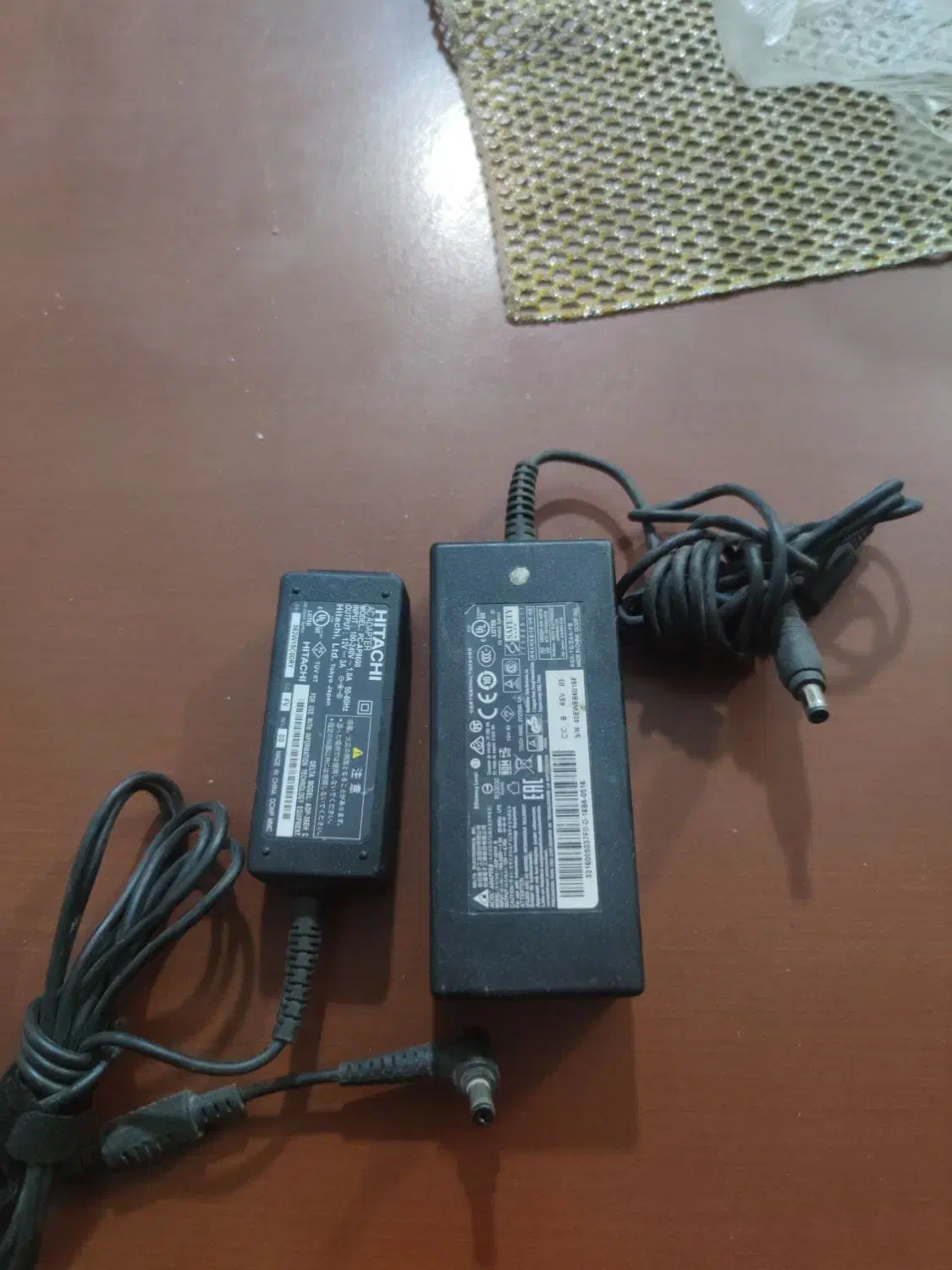 ترانس استوک اصلی  12 ولت  3 امپر واقعی|قطعات و لوازم جانبی رایانه|مشهد, حضرت حجت|دیوار