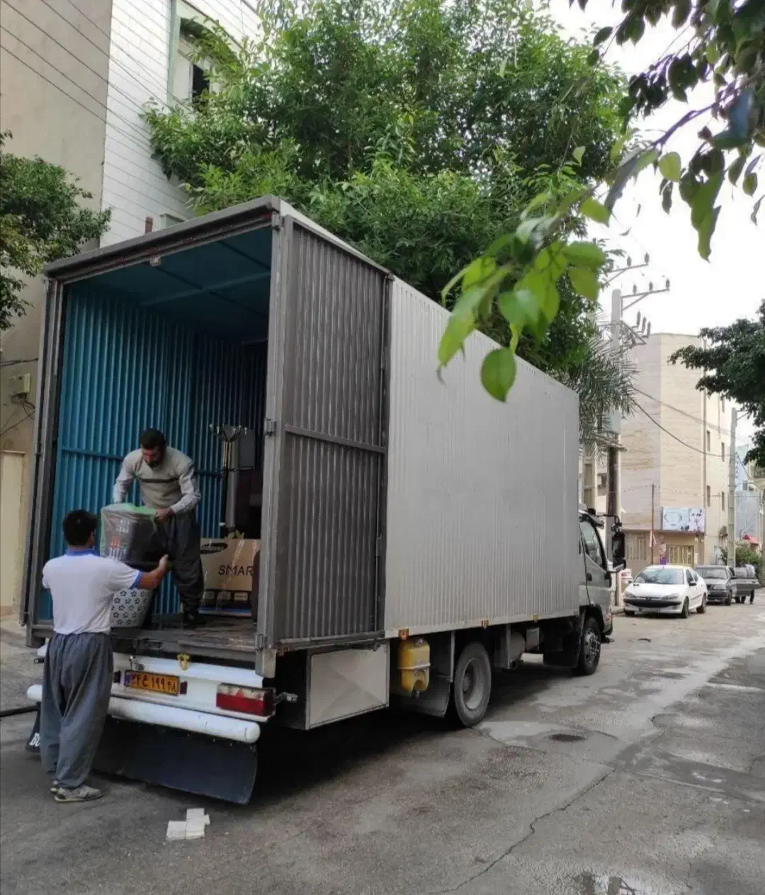 ساحل بار اسبابکشی میاندواب همراه با کادر|خدمات حمل و نقل|میاندوآب, |دیوار