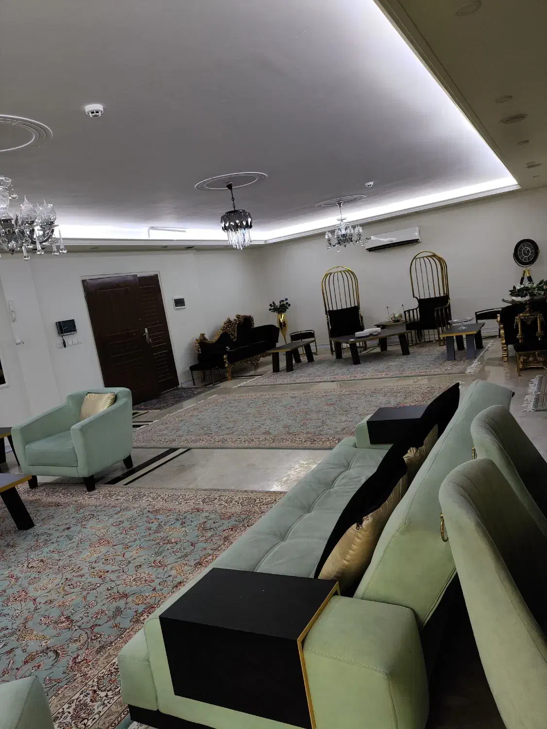 170 متر آپارتمان سه خوابه تهرانپارس