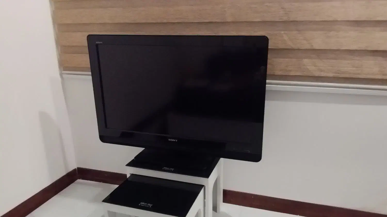 تلوزیون ال سی دی سونی ۳۷ اینچ کاملا سالم|تلویزیون و پروژکتور|اهواز, شهرک دانشگاه|دیوار