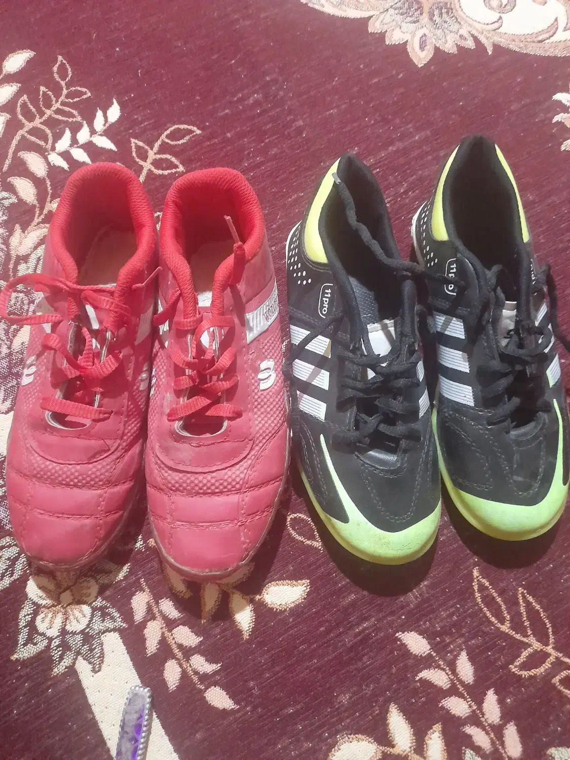 دو جفت کفش ورزشی ستاره ۳۸.۳۹|کیف، کفش، کمربند|نهاوند, |دیوار