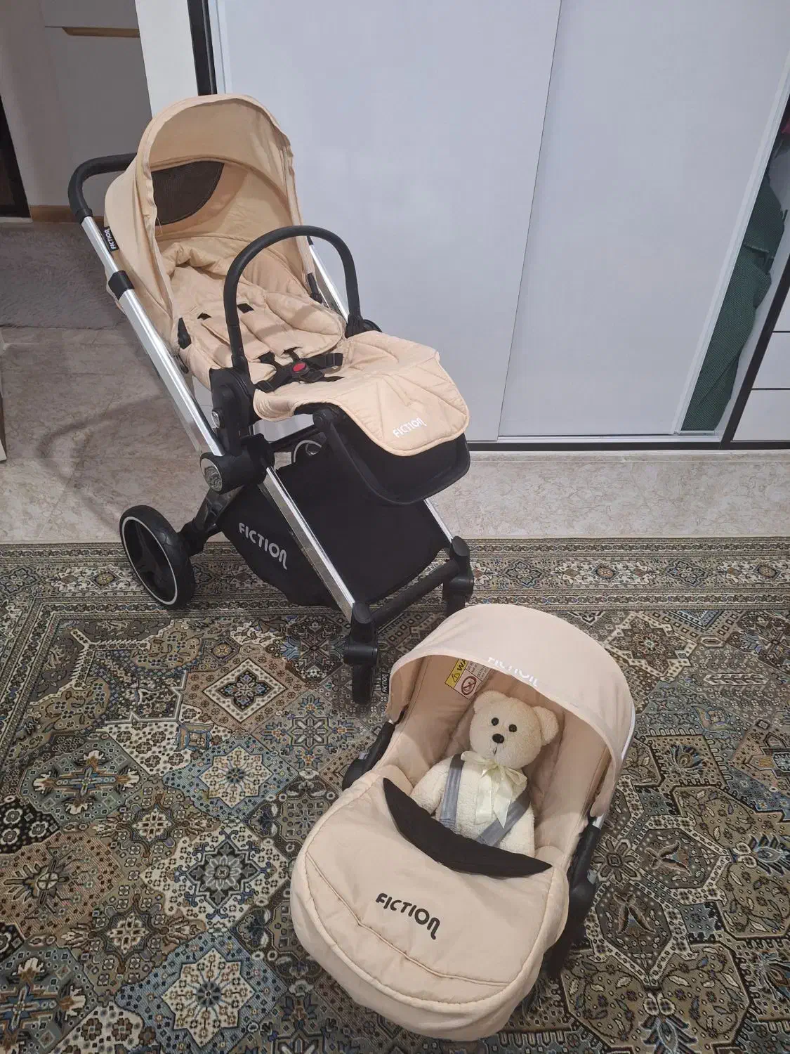 کالسکه با کریر مارک فیشن سویسی|کالسکه و لوازم جانبی|میانه, |دیوار