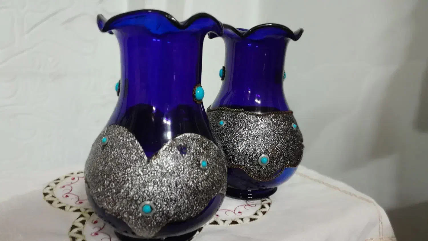 گلدان شیشه ابی طرح دار مراکشی آبی کبالت قدیمی|صنایع دستی و سایر لوازم تزئینی|قائمشهر, |دیوار