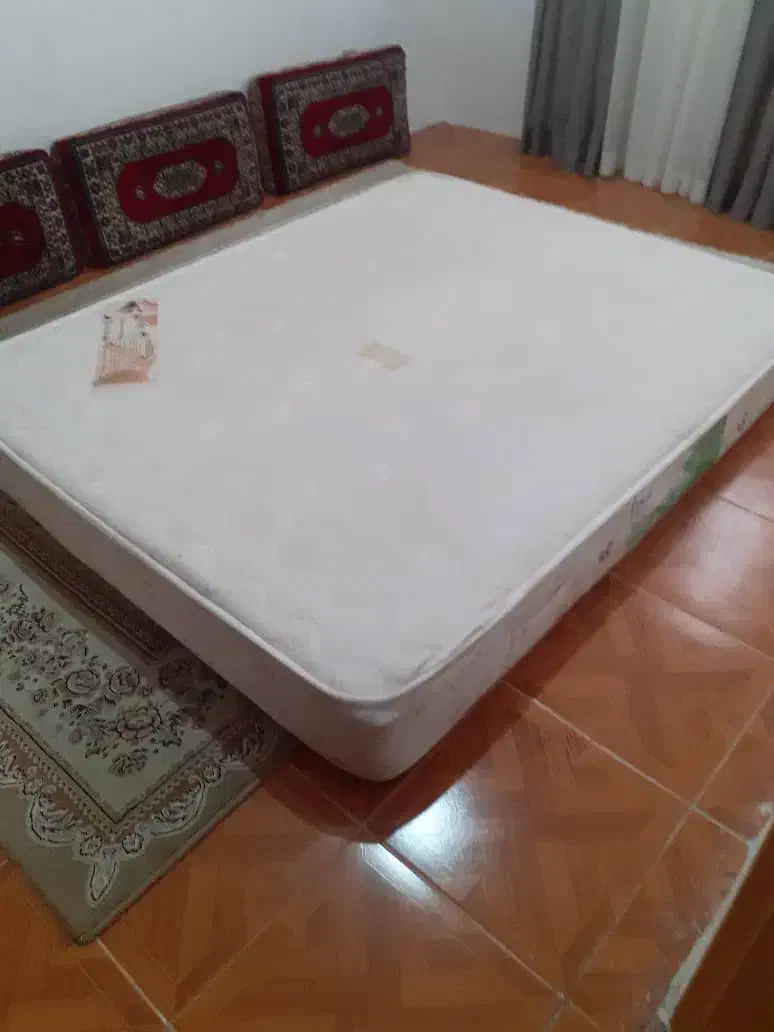 تشک دو نفره رویال|تخت و سرویس خواب|موچش, |دیوار