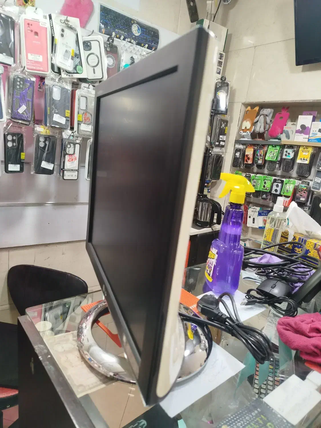 مانیتور ال سی دی فلترون17اینچ ال جی|قطعات و لوازم جانبی رایانه|تهران, سلسبیل جنوبی|دیوار