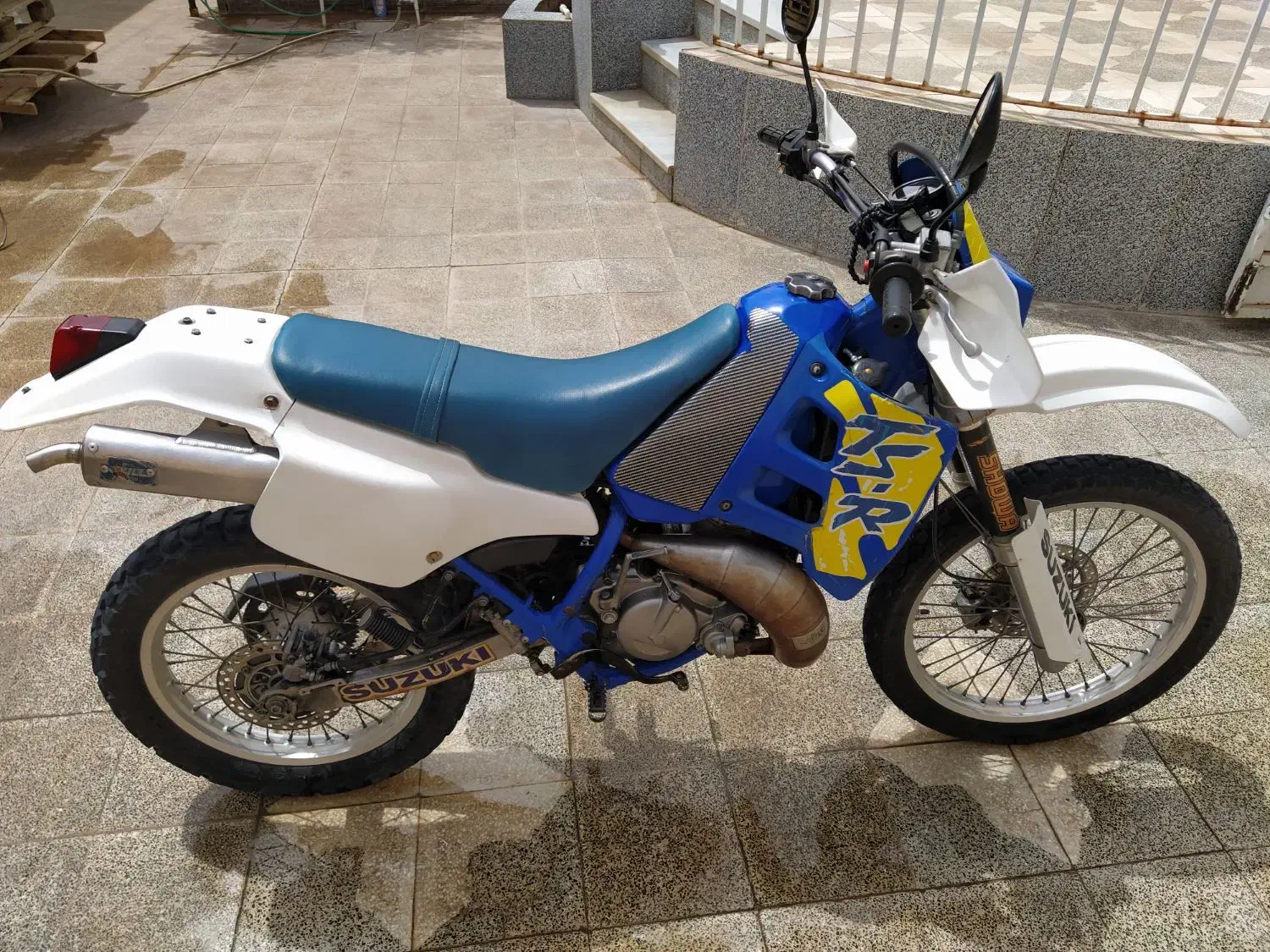 سوزوکی tsr125|موتورسیکلت|بهرمان, |دیوار