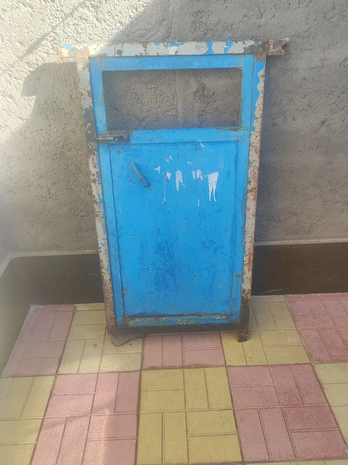 درب انباری|مصالح و تجهیزات ساختمان|قیدار, |دیوار