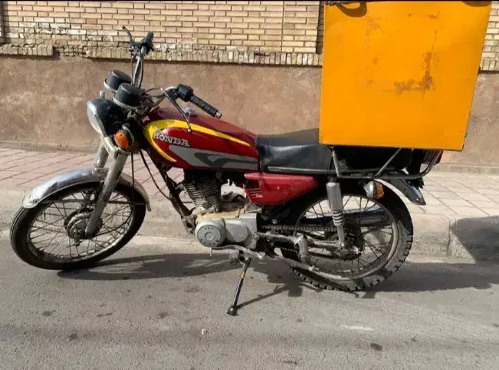 موتور ۱۲۵|موتورسیکلت|رفسنجان, |دیوار