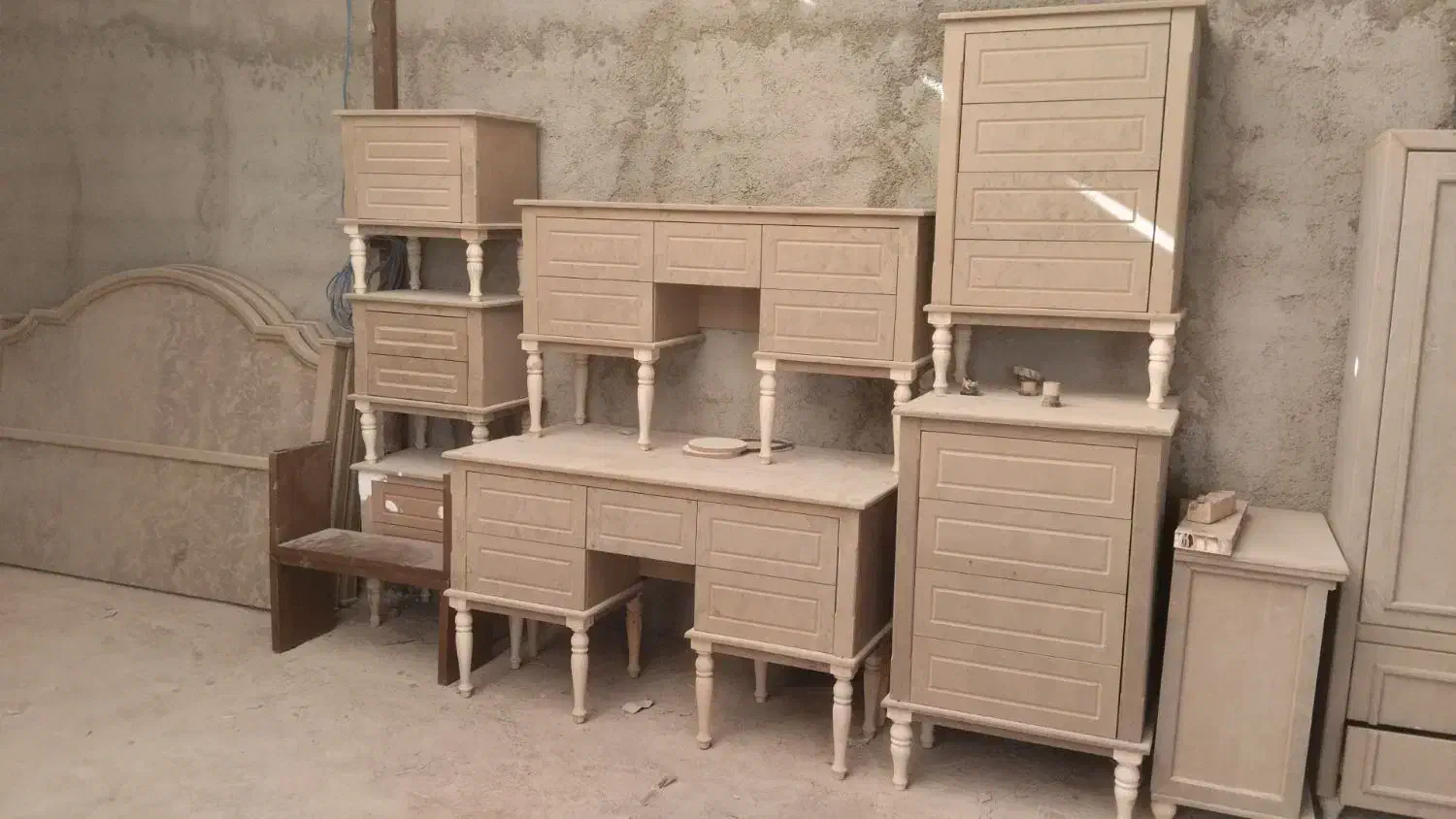 سرویس خواب|تخت و سرویس خواب|رباط‌کریم, رباط‌کریم|دیوار