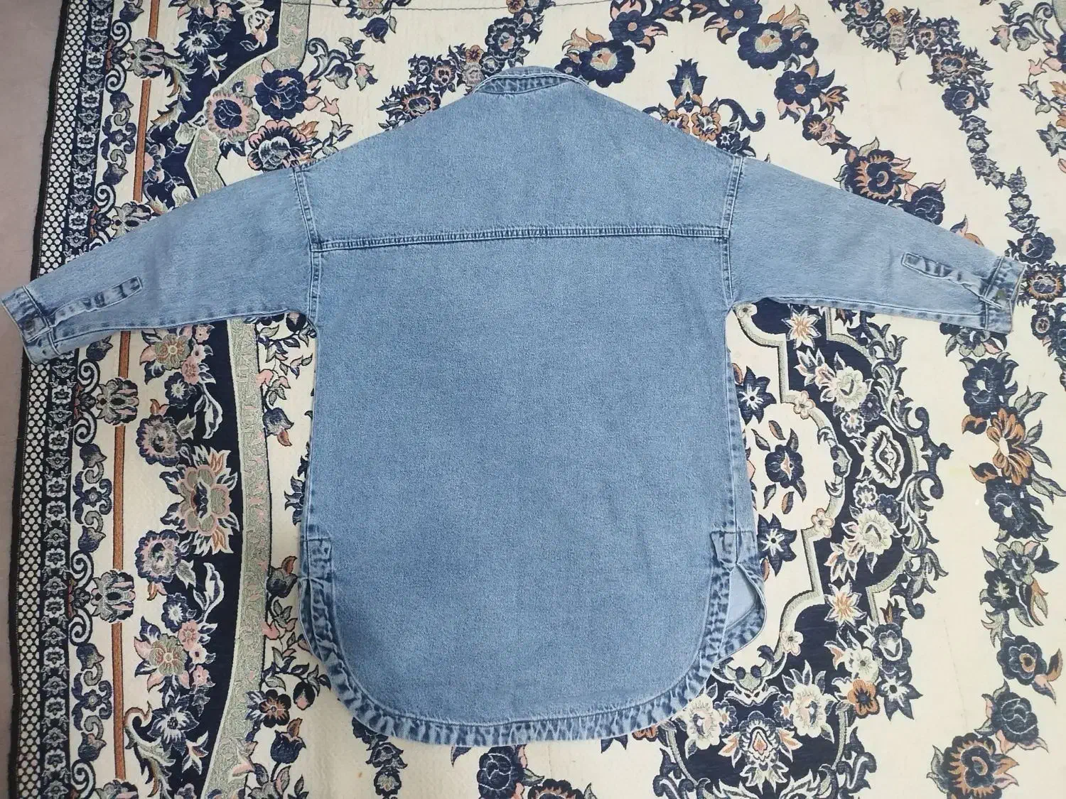 مانتو لی|لباس|قرچک, میرزائی جنوبی|دیوار