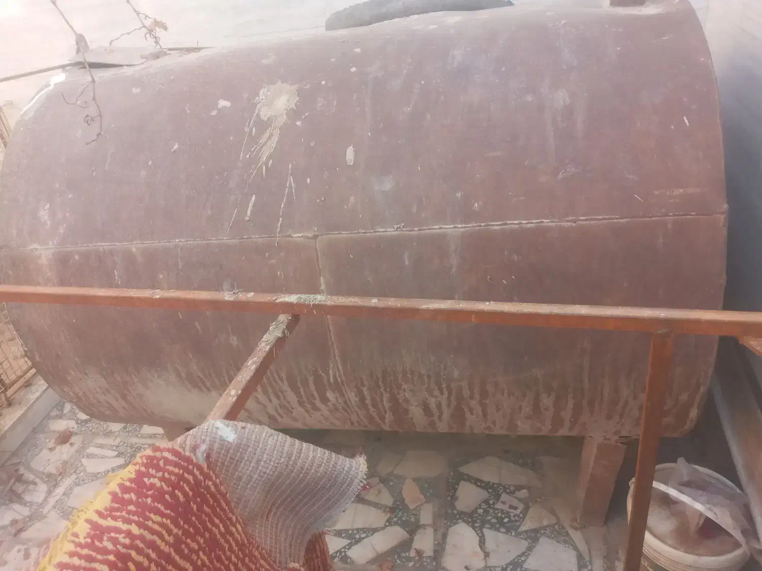 تانکر۱۰۰۰لیتری|مصالح و تجهیزات ساختمان|زابل, |دیوار