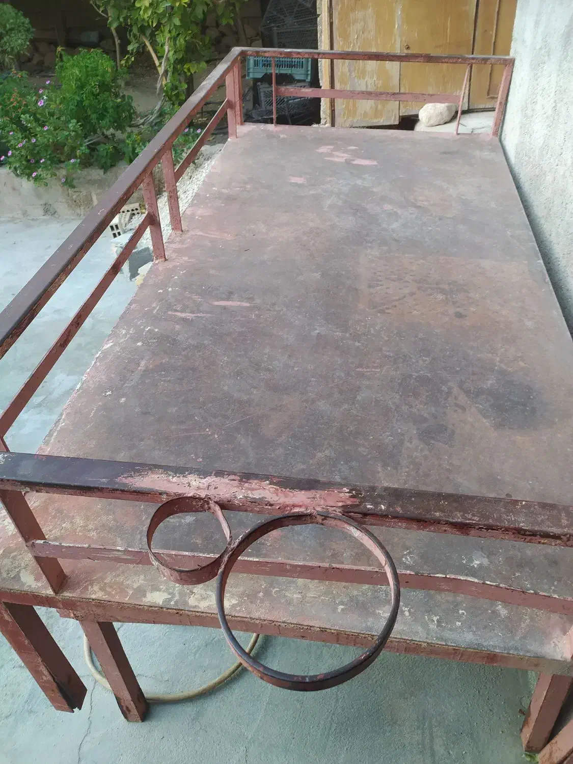 یک جفت تخت آهنی|تشک تختخواب|جهرم, |دیوار