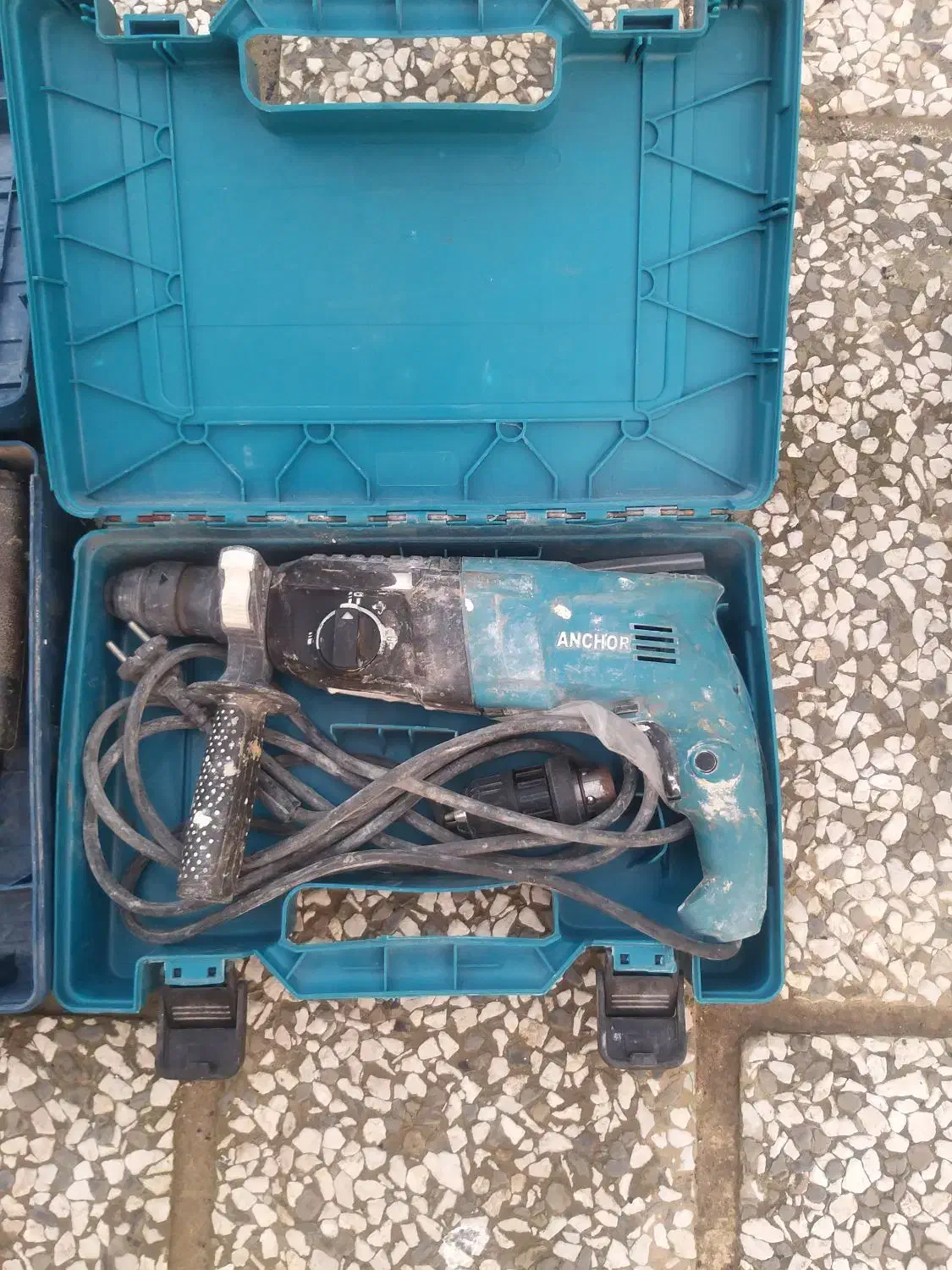 دلر ال تی|ابزارآلات|رشت, حومه رشت|دیوار