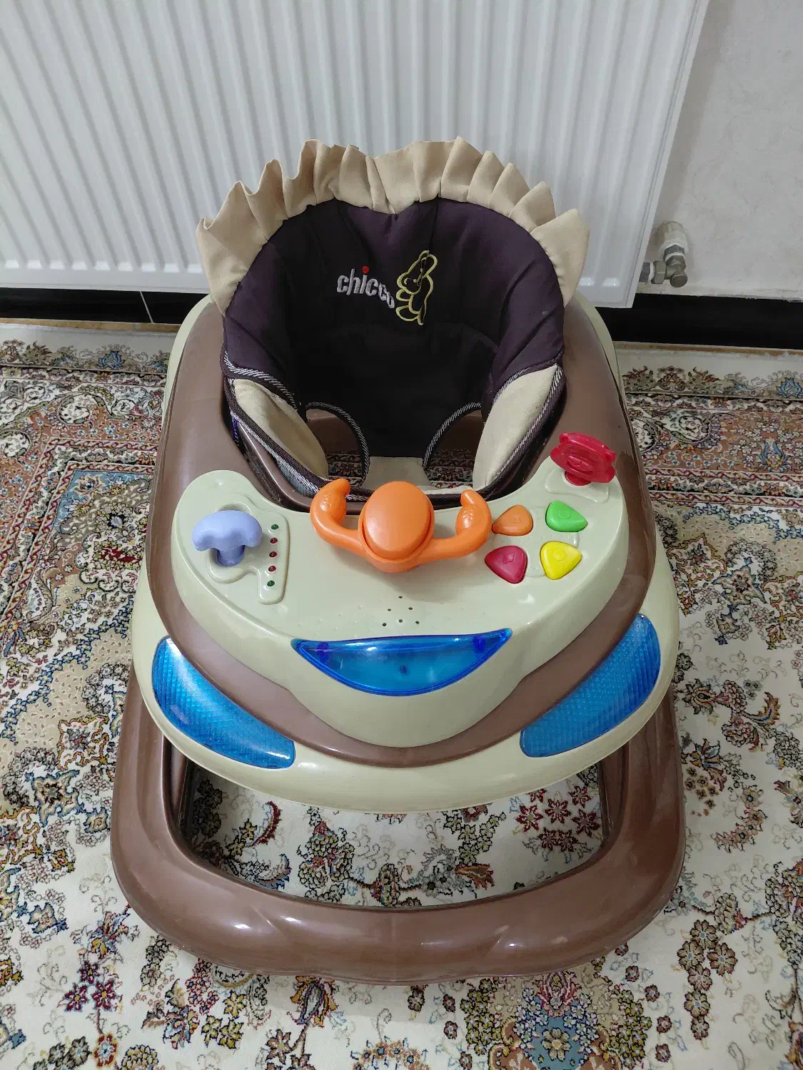 روروئک و کریر|کالسکه و لوازم جانبی|لاهیجان, طالقانی|دیوار