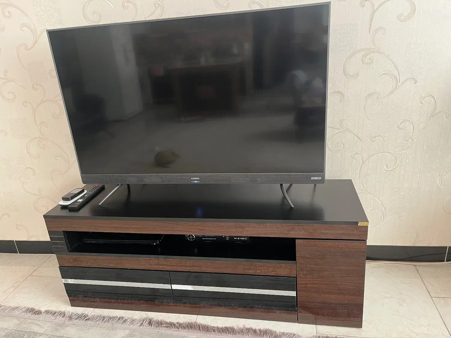 میز تلویزیون|میز تلویزیون|آستانه اشرفیه, |دیوار