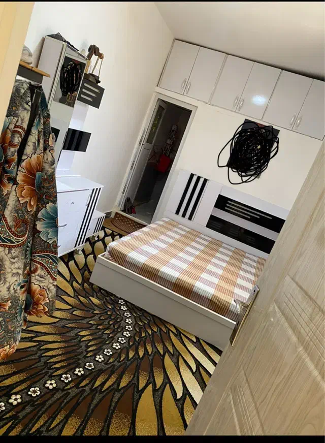 چوبی|تخت و سرویس خواب|دورود, |دیوار