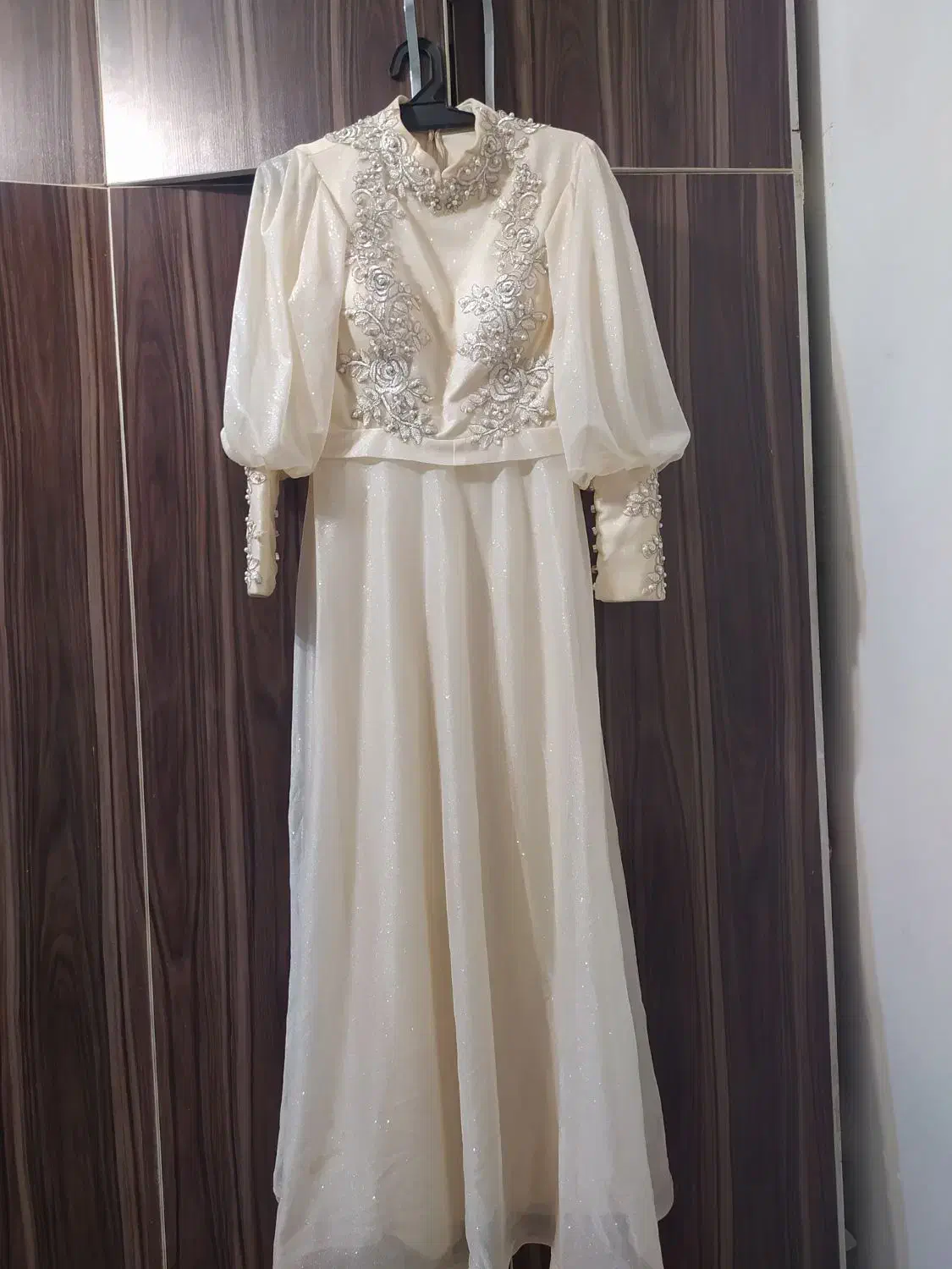 لباس مجلسی|لباس|دهلران, |دیوار