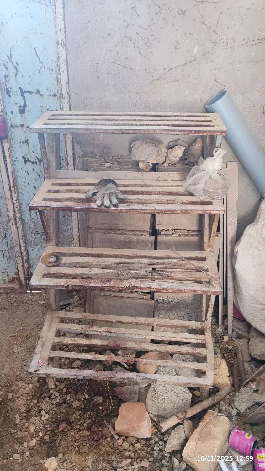 پله اهنی|مصالح و تجهیزات ساختمان|ساوه, |دیوار